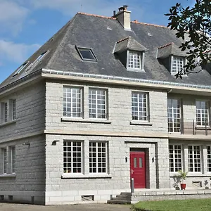 Manoir De Kerguestenen Maison d'hôtes Gestel